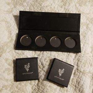 Set of 3 Eyeshadow Compacts